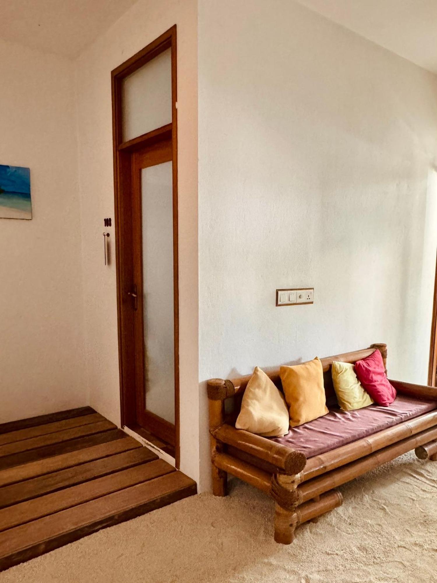Ameera Maldives Dhiffushi Exteriör bild
